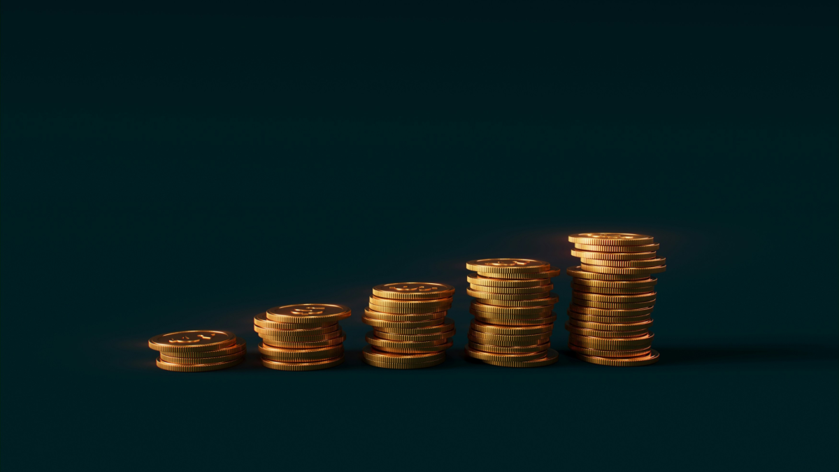5 piles of coins in a row get progressively taller