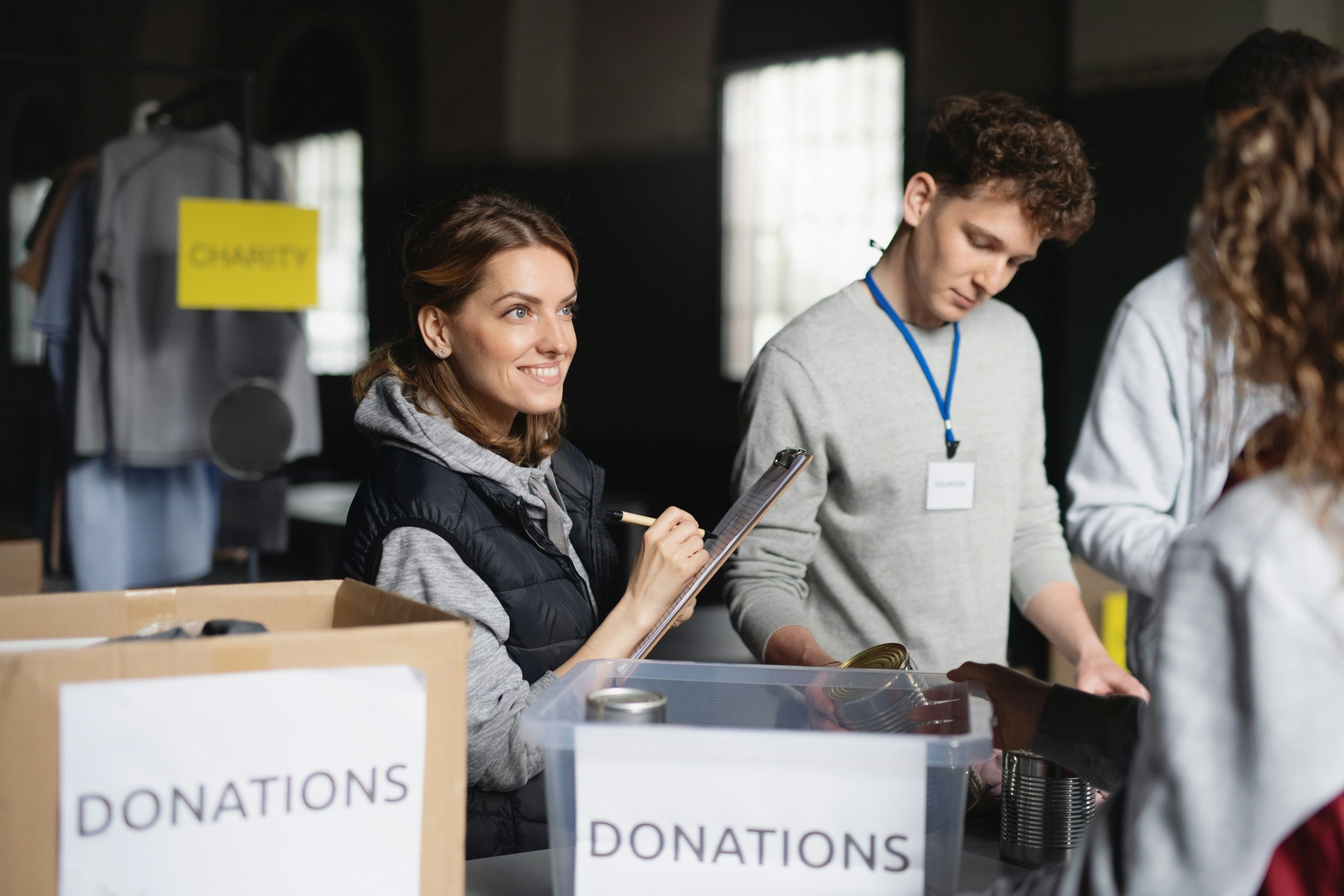 people making charitable donations